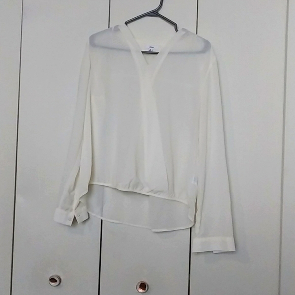 White see-through blouse with on with noticeable stains on it as indicated - Picture 1 of 6